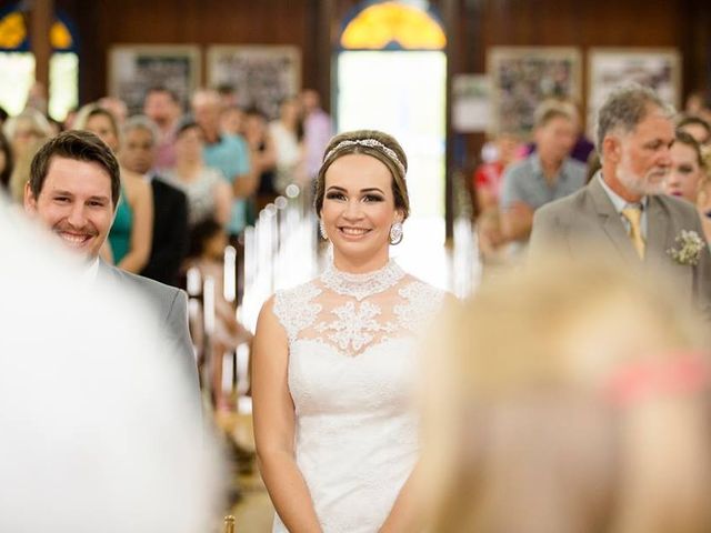 O casamento de Solange e Jordan  em São João do Oeste, Santa Catarina 12