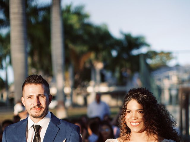O casamento de Rafael de Araújo e Samara Anjos em Brasília, Distrito Federal 40