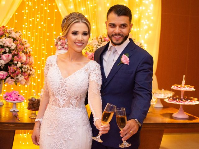 O casamento de Vitor e Bárbara em Belo Horizonte, Minas Gerais 37