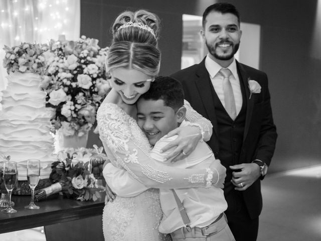 O casamento de Vitor e Bárbara em Belo Horizonte, Minas Gerais 41