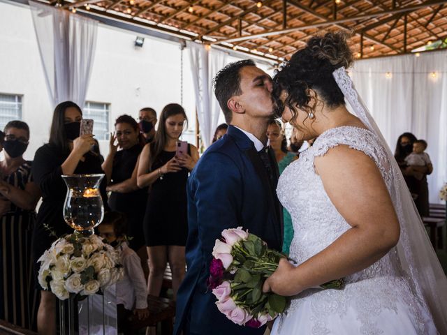 O casamento de Amanda e Luciano em Suzano, São Paulo 23