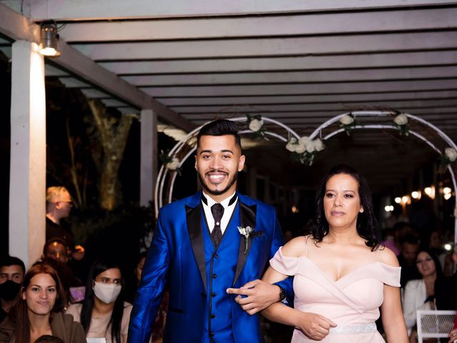O casamento de Thaylon  e Jennifer em Mairiporã, São Paulo Estado 8