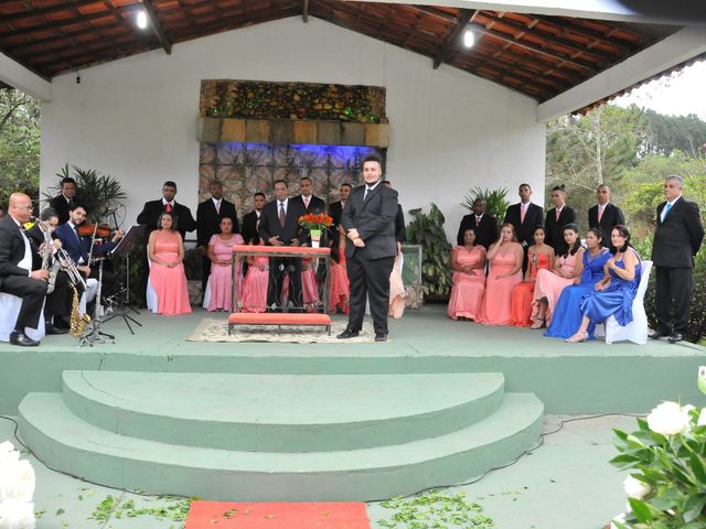 O casamento de Cleber e Naara em Franco da Rocha, São Paulo Estado 14