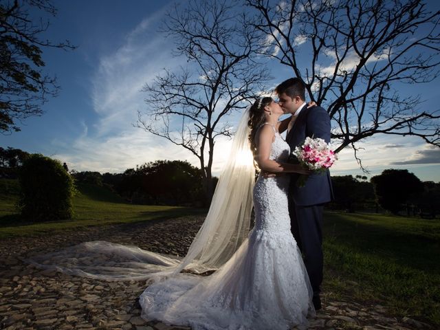 O casamento de Lucas e Juliane em Belo Horizonte, Minas Gerais 144