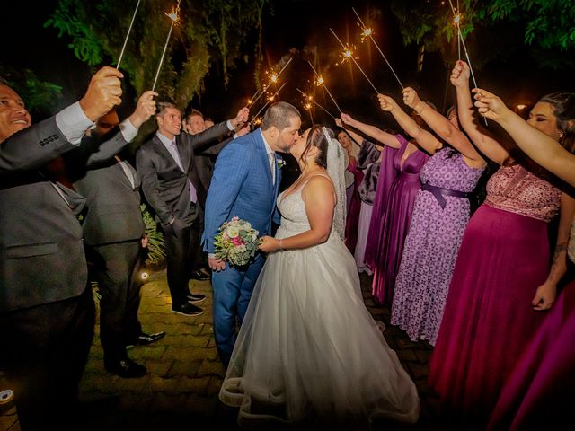 O casamento de Rafael e Adriane em Porto Alegre, Rio Grande do Sul 9