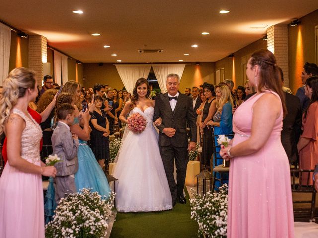 O casamento de Rafael e Viviane em São Paulo 23