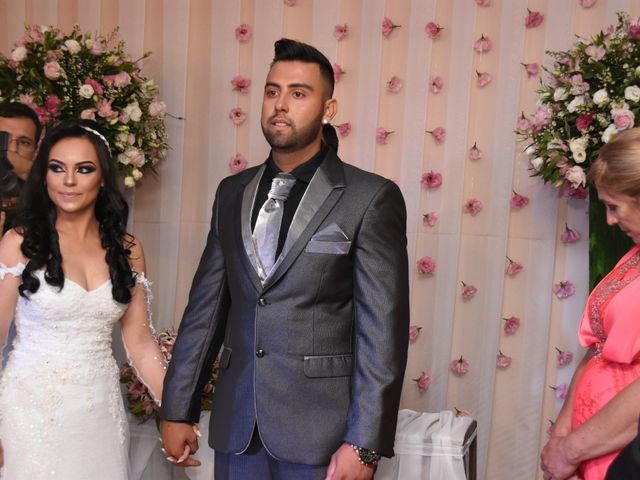 O casamento de Everton e Adriana em Alfenas, Minas Gerais 57