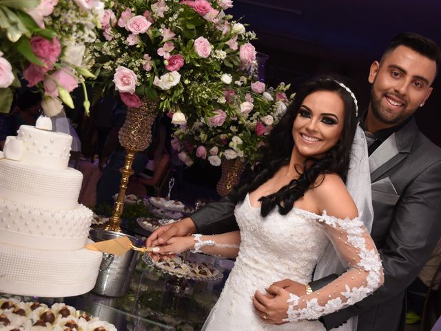 O casamento de Everton e Adriana em Alfenas, Minas Gerais 113