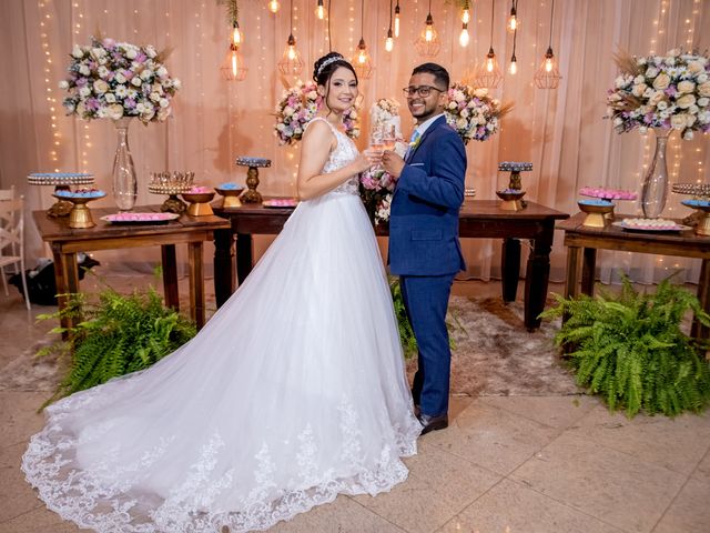 O casamento de Clebson e Beatriz em Brasília, Distrito Federal 16