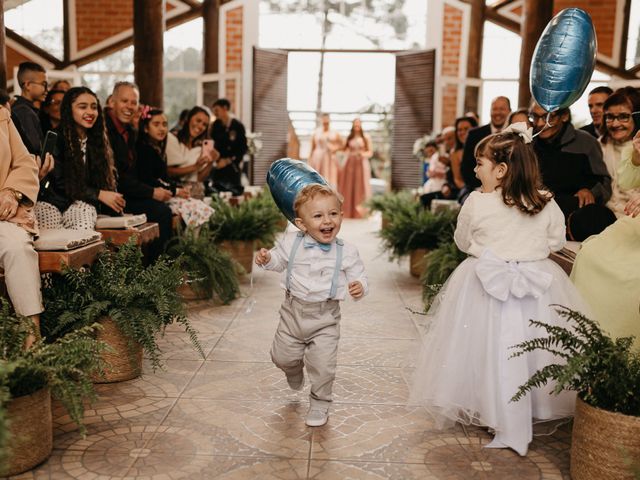 O casamento de Lucas e Jaine em São José dos Pinhais, Paraná 19