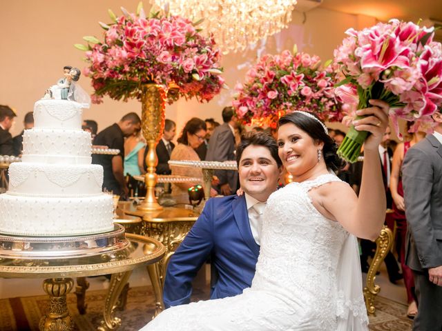 O casamento de Diego Luiz Lima Terra e Juliana Ferreira Costa Terra em Belo Horizonte, Minas Gerais 17