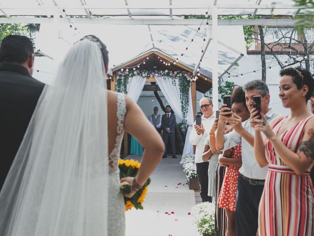 O casamento de Gustavo e Amanda em Cotia, São Paulo Estado 14