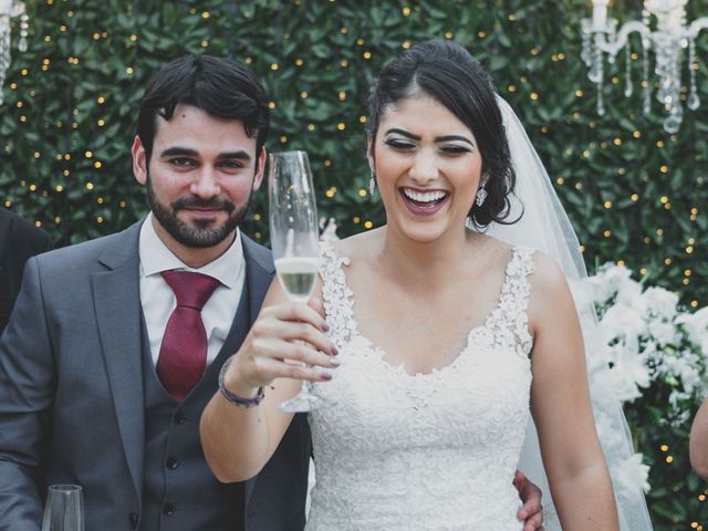 O casamento de Gustavo e Amanda em Cotia, São Paulo Estado 36