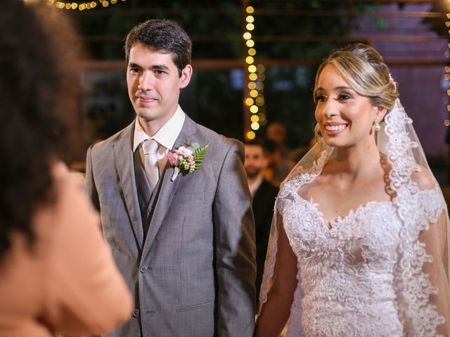 O casamento de Vinicius  e Lorrane em Brasília, Distrito Federal 23