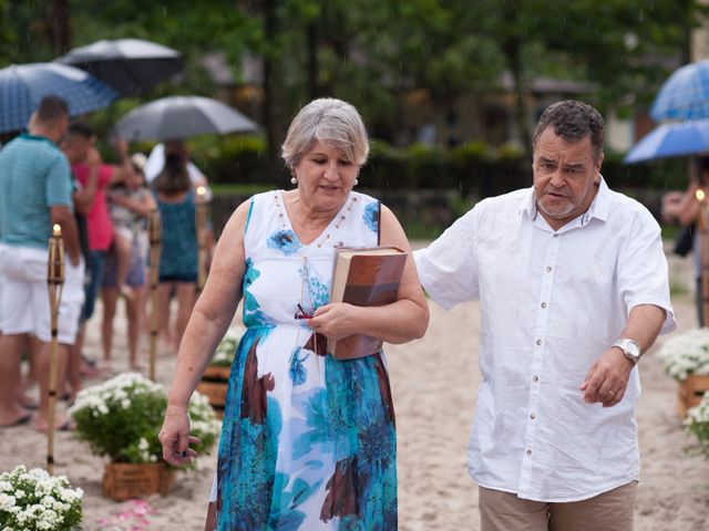 O casamento de Rodrigo e Daly em Maresias, São Paulo Estado 84