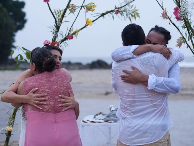 O casamento de Rodrigo e Daly em Maresias, São Paulo Estado 203