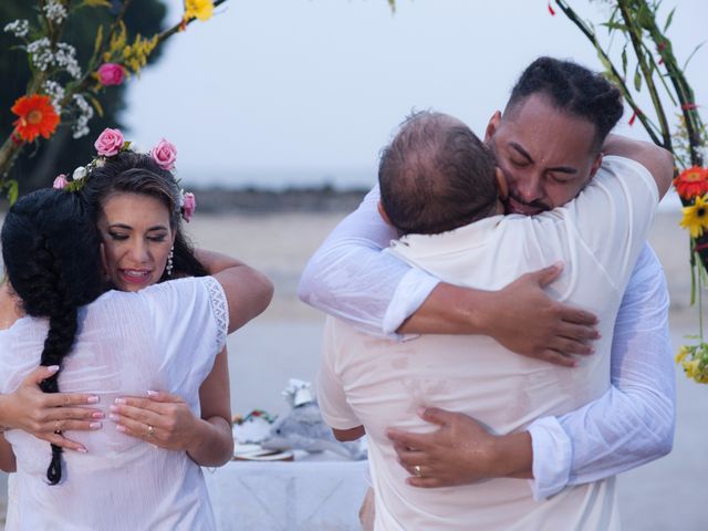 O casamento de Rodrigo e Daly em Maresias, São Paulo Estado 214