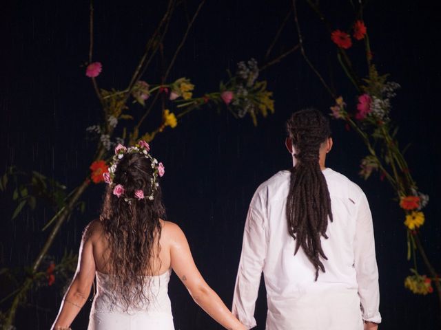 O casamento de Rodrigo e Daly em Maresias, São Paulo Estado 255