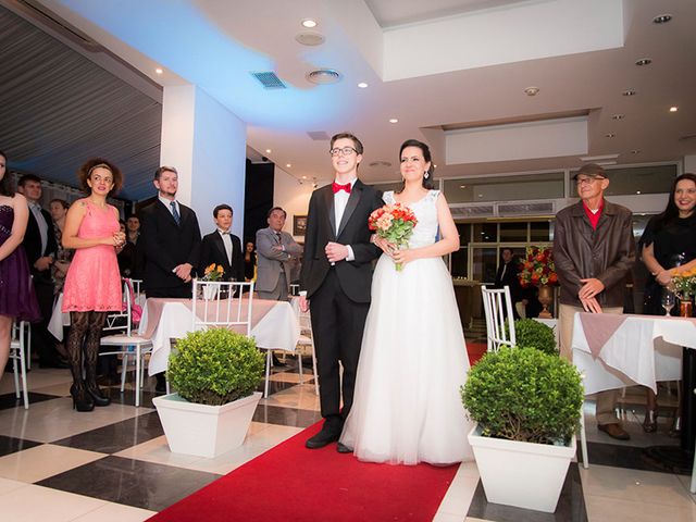 O casamento de Aleksander e Juliane em São José dos Pinhais, Paraná 10