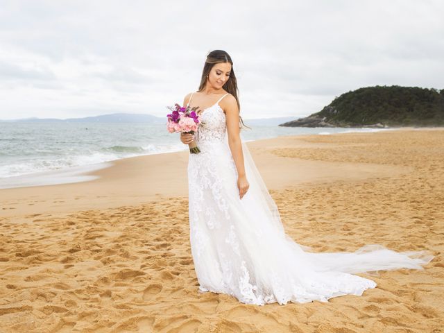 O casamento de Erasmo e Renata em Balneário Camboriú, Santa Catarina 14