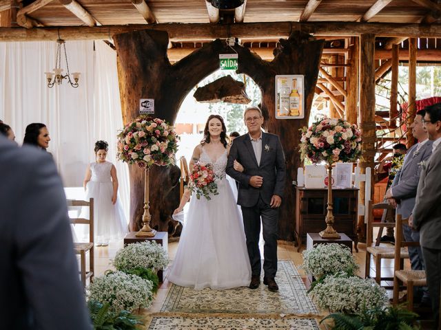 O casamento de Jadson e Mariana em Joinville, Santa Catarina 82