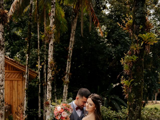 O casamento de Jadson e Mariana em Joinville, Santa Catarina 193