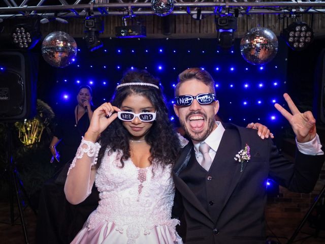 O casamento de Michael  e Larissa  em Belo Horizonte, Minas Gerais 10