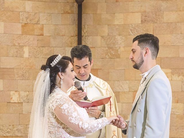 O casamento de Fernando e Ana  em Joinville, Santa Catarina 10