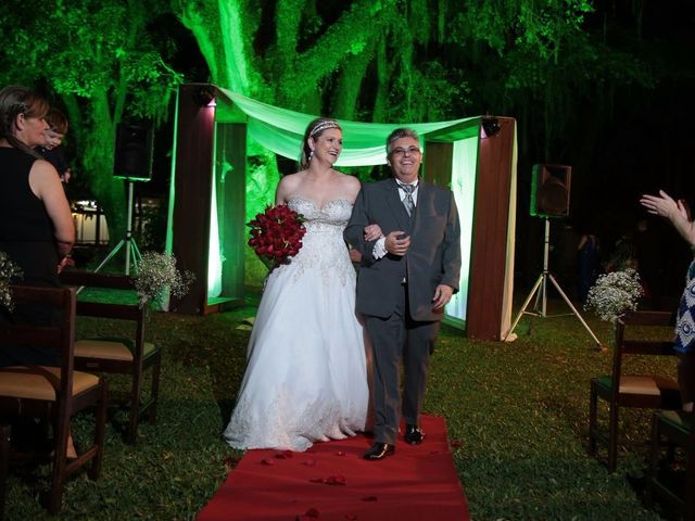 O casamento de Fernando e Caroline em Canoas, Rio Grande do Sul 48