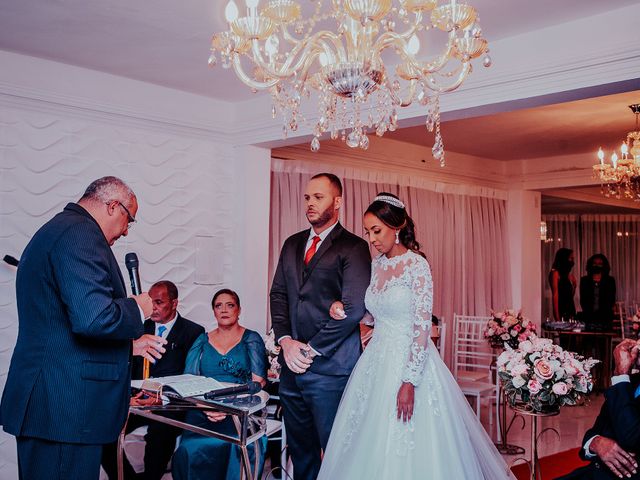 O casamento de Meire e Wagner em Salvador, Bahia 11