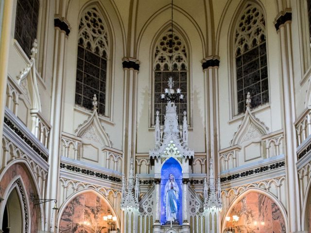 O casamento de Felipe e Fernanda em Belo Horizonte, Minas Gerais 27