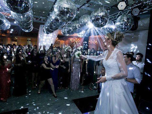 O casamento de Felipe e Fernanda em Belo Horizonte, Minas Gerais 48