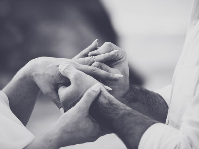 O casamento de Noel e Erin em Florianópolis, Santa Catarina 13