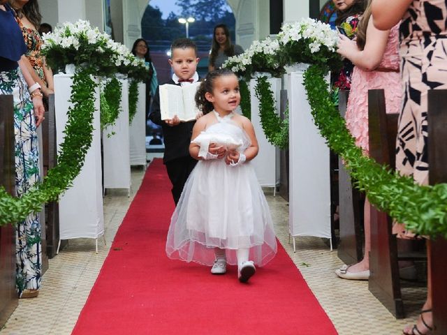 O casamento de Sinoval e Andreza em Cotia, São Paulo Estado 30