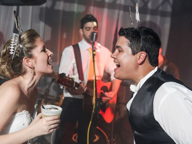 O casamento de Victor e Rosalina em Santos, São Paulo Estado 18
