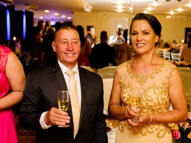 O casamento de Leonardo e Ana Carolina em Curitiba, Paraná 36