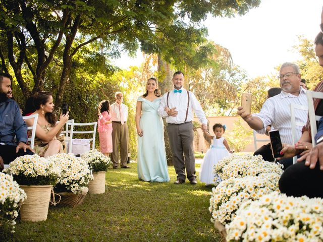 O casamento de Daniel e Brisa em Belo Horizonte, Minas Gerais 26