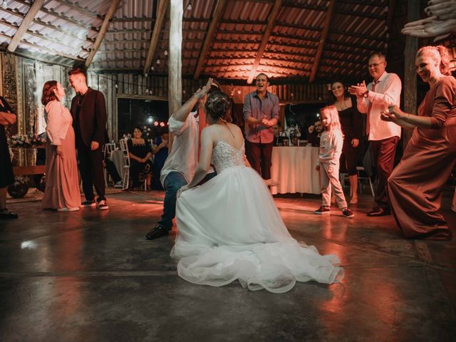 O casamento de Alisson e Flávia em Colombo, Paraná 23