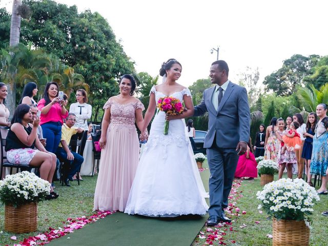 O casamento de André e Helen em Betim, Minas Gerais 25