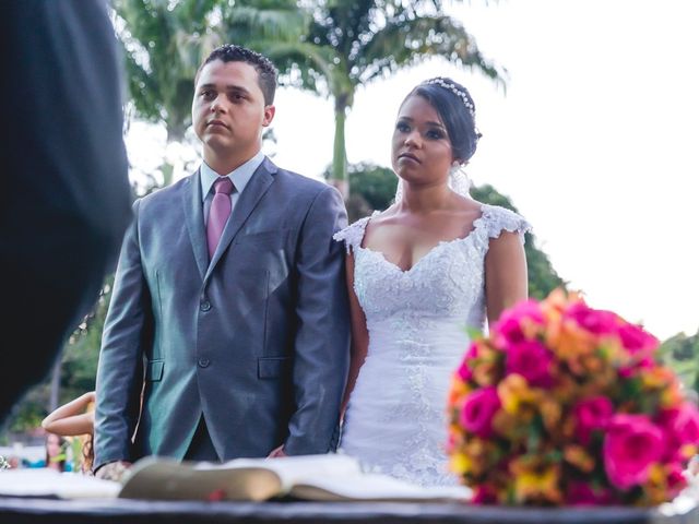 O casamento de André e Helen em Betim, Minas Gerais 33