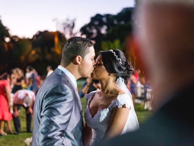 O casamento de André e Helen em Betim, Minas Gerais 40