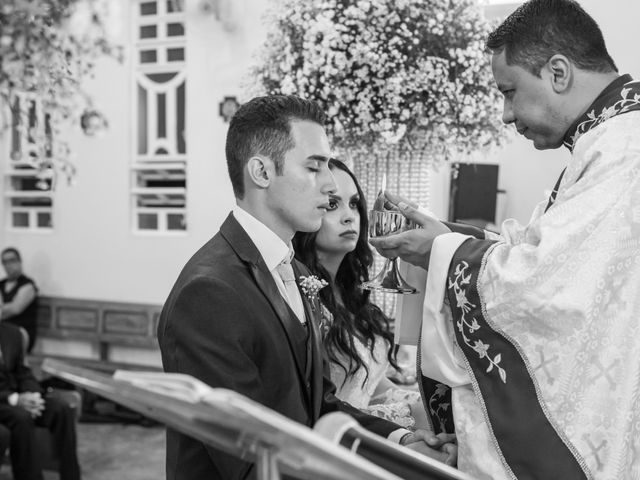 O casamento de Filipe e Gabriela em Montes Claros, Minas Gerais 49