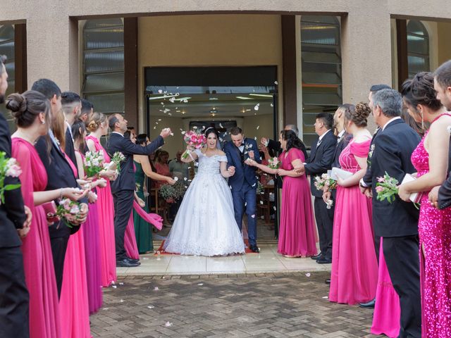 O casamento de Douglas e Eduarda  em Jesuítas, Paraná 4