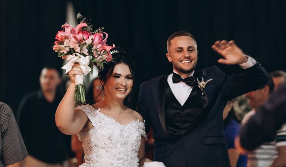 O casamento de Douglas e Eduarda  em Jesuítas, Paraná