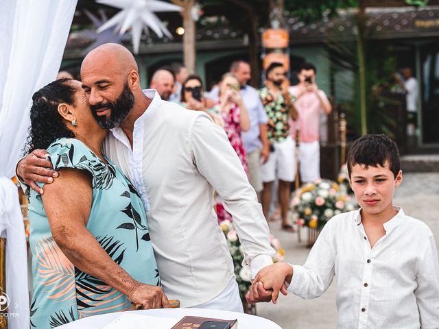 O casamento de Val e Letícia em Ilha do Mel, Paraná 15