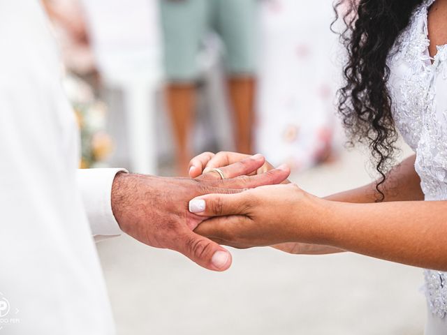 O casamento de Val e Letícia em Ilha do Mel, Paraná 23