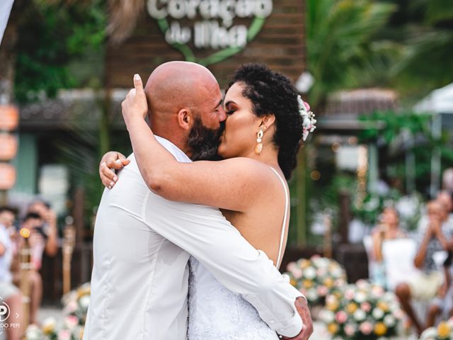 O casamento de Val e Letícia em Ilha do Mel, Paraná 29