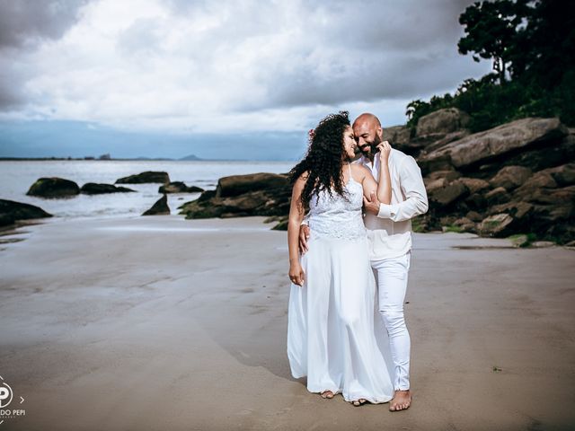 O casamento de Val e Letícia em Ilha do Mel, Paraná 36