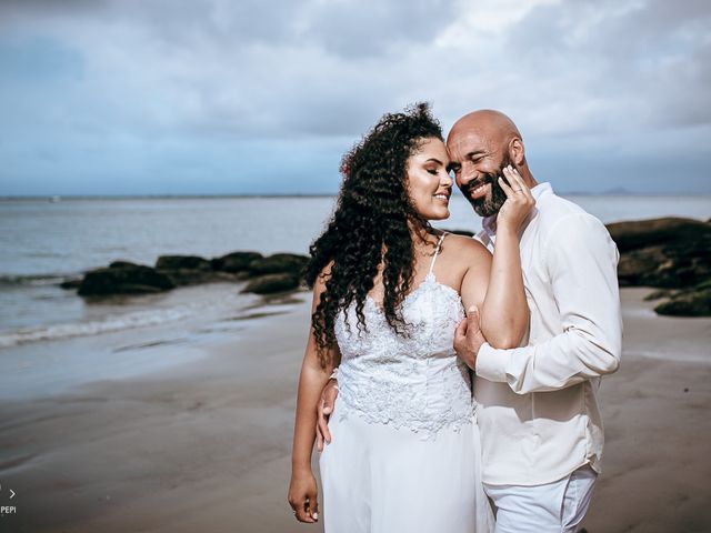 O casamento de Val e Letícia em Ilha do Mel, Paraná 37