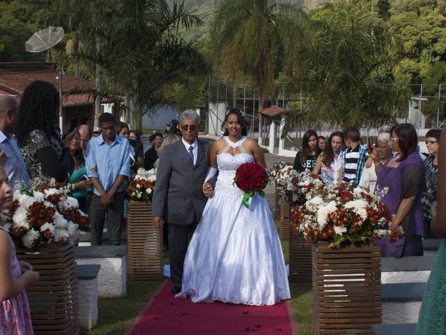 O casamento de Carlos e Suellen em Atibaia, São Paulo Estado 17